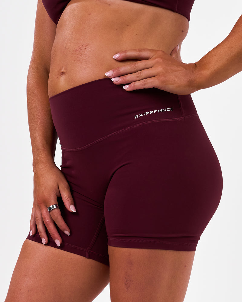 Kelly Shorts Deep Burgundy
