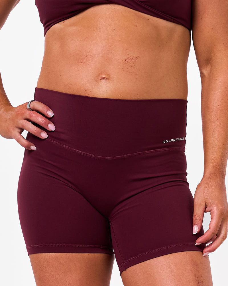 Kelly Shorts Deep Burgundy